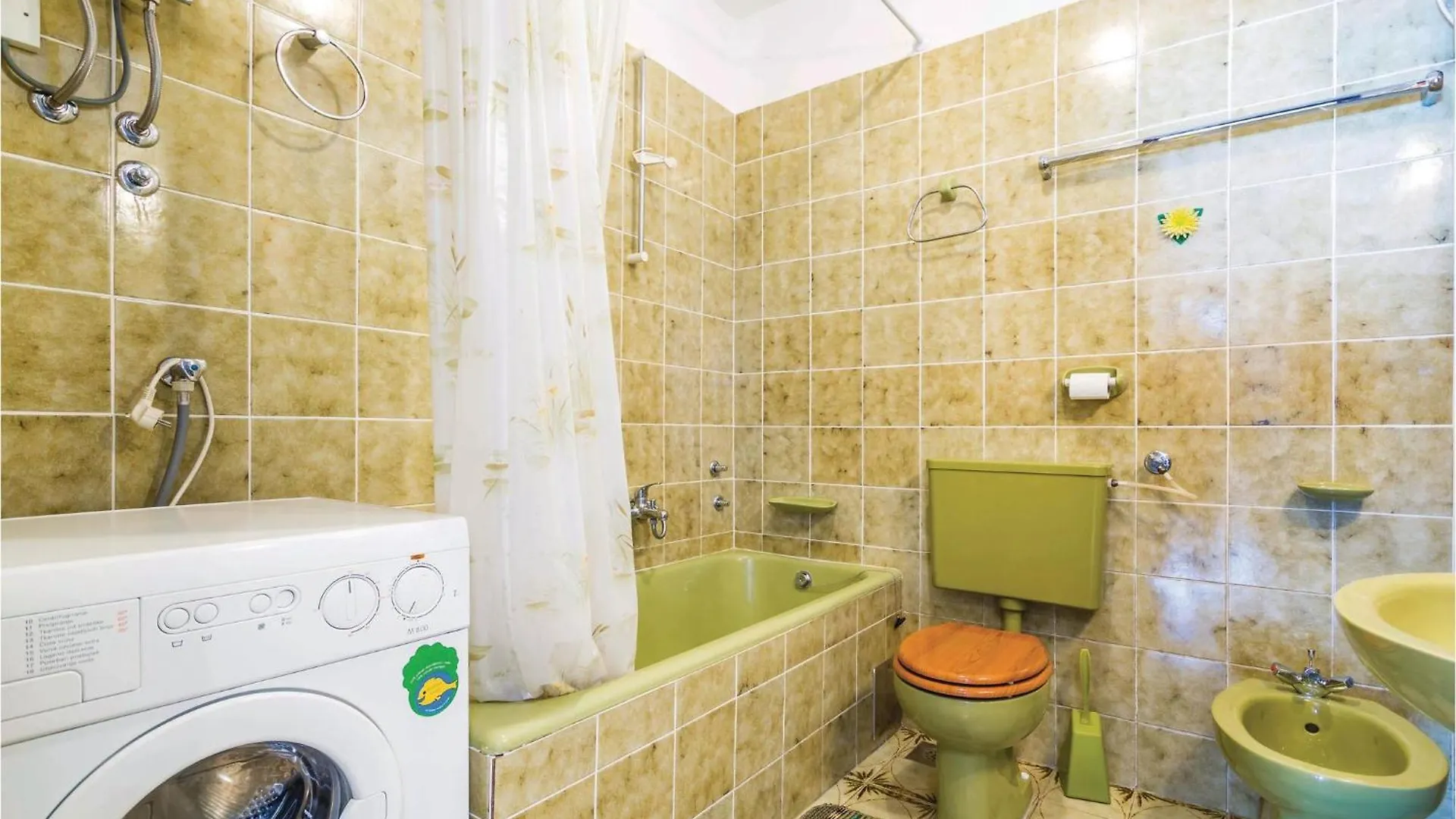 2 Bedroom Pet Friendly Apartment In Kolavici Veprinac